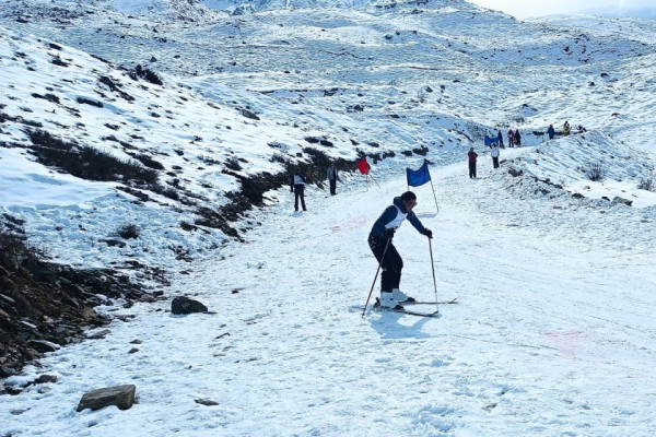 स्कीले पर्यटनमा देखाएको आशा